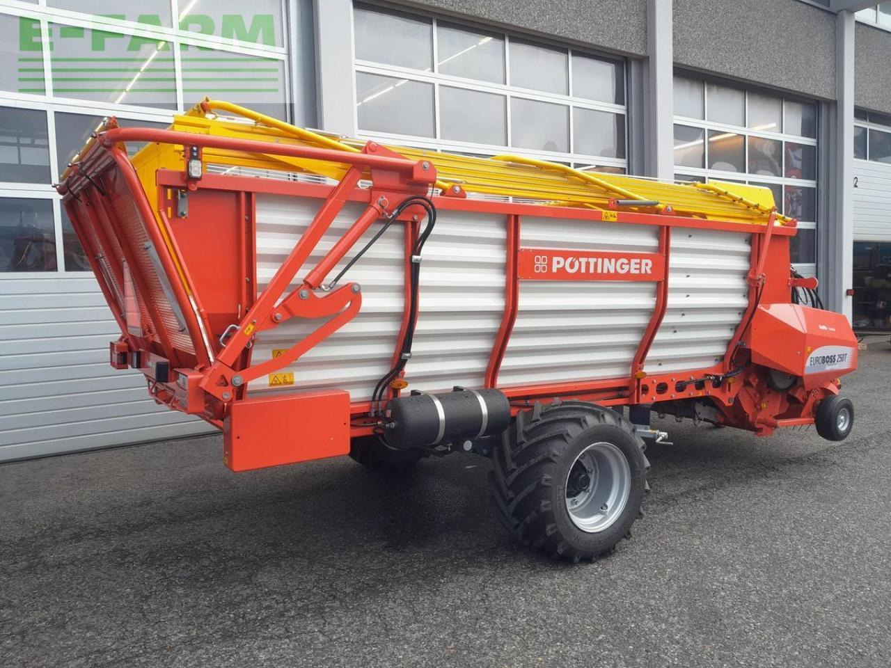 Pöttinger euroboss 250 t - Damperli traktör römorku: fotoğraf 5 Pöttinger euroboss 250 t - Damperli traktör römorku: fotoğraf 5