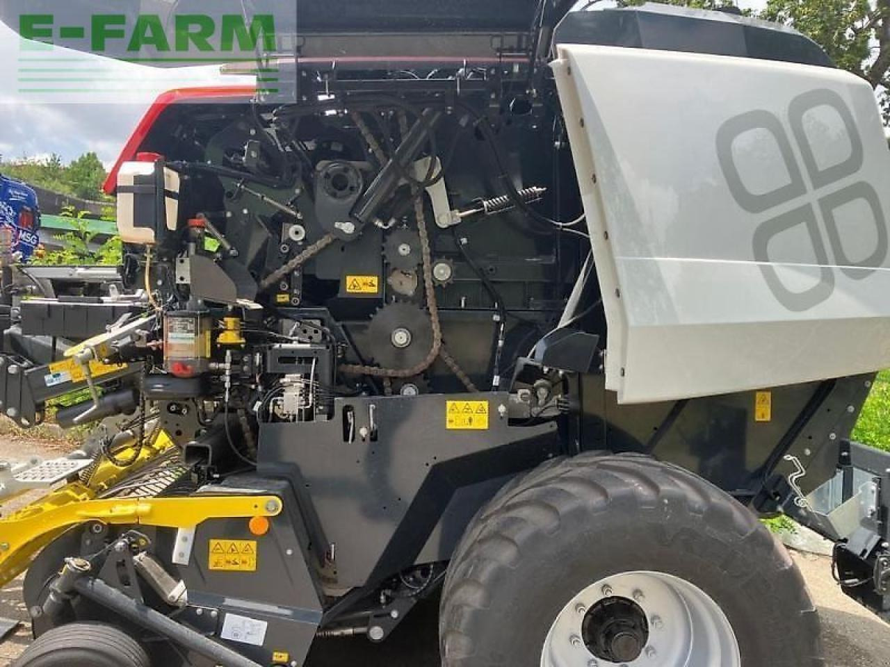 Pöttinger impress 3160 v pro - Kare balya makinesi: fotoğraf 4 Pöttinger impress 3160 v pro - Kare balya makinesi: fotoğraf 4