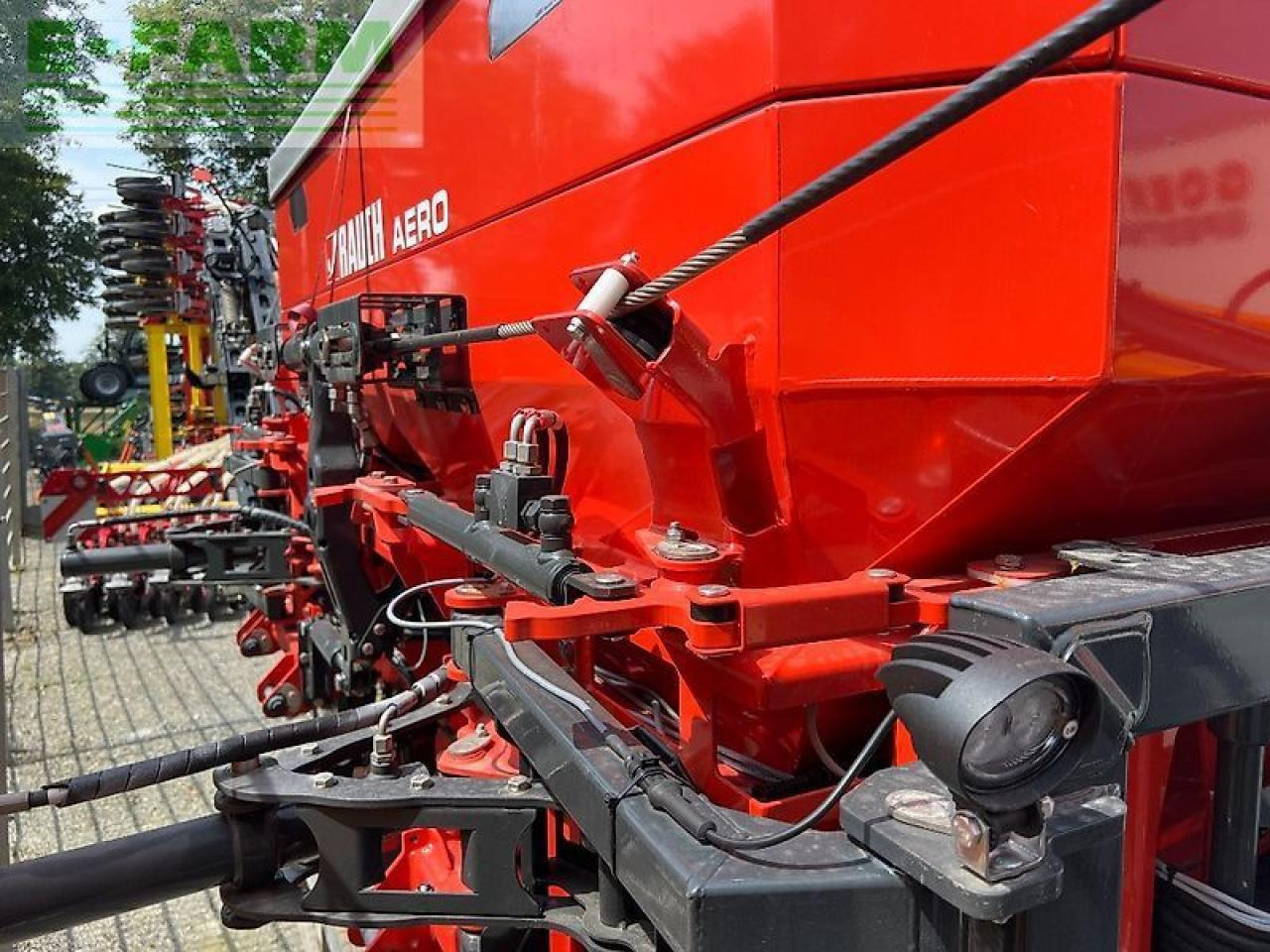 Gübre serpme makinesi Rauch aero 32.1: fotoğraf 6
