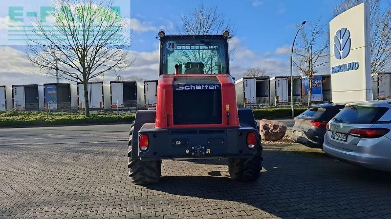 Schäffer 9640-t teleskopradlader - Teleskopik yükleyici: fotoğraf 3 Schäffer 9640-t teleskopradlader - Teleskopik yükleyici: fotoğraf 3