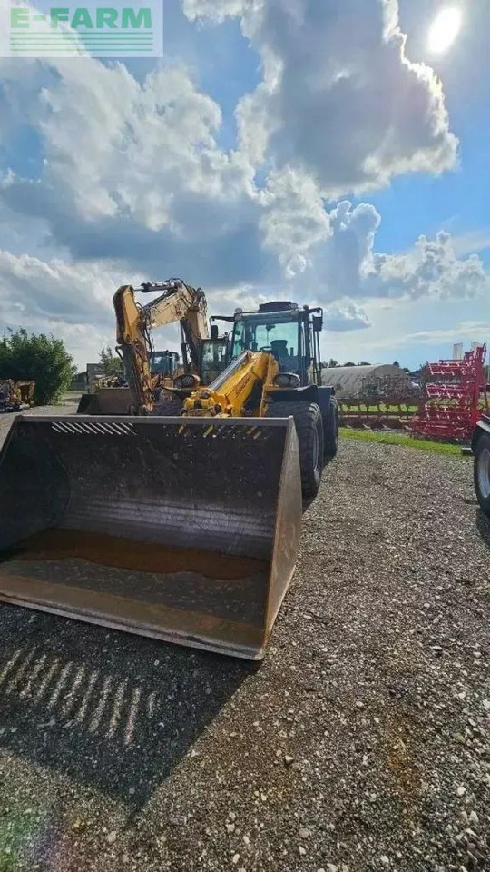 Schäffer 9640t - Teleskopik yükleyici: fotoğraf 2 Schäffer 9640t - Teleskopik yükleyici: fotoğraf 2