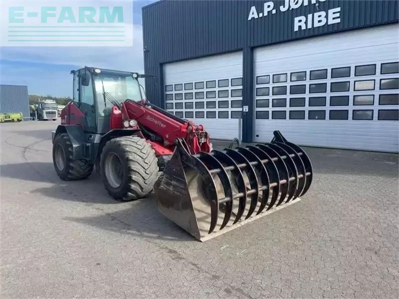 Schäffer 9640t med centralsmøring og skovl - Teleskopik yükleyici: fotoğraf 3 Schäffer 9640t med centralsmøring og skovl - Teleskopik yükleyici: fotoğraf 3