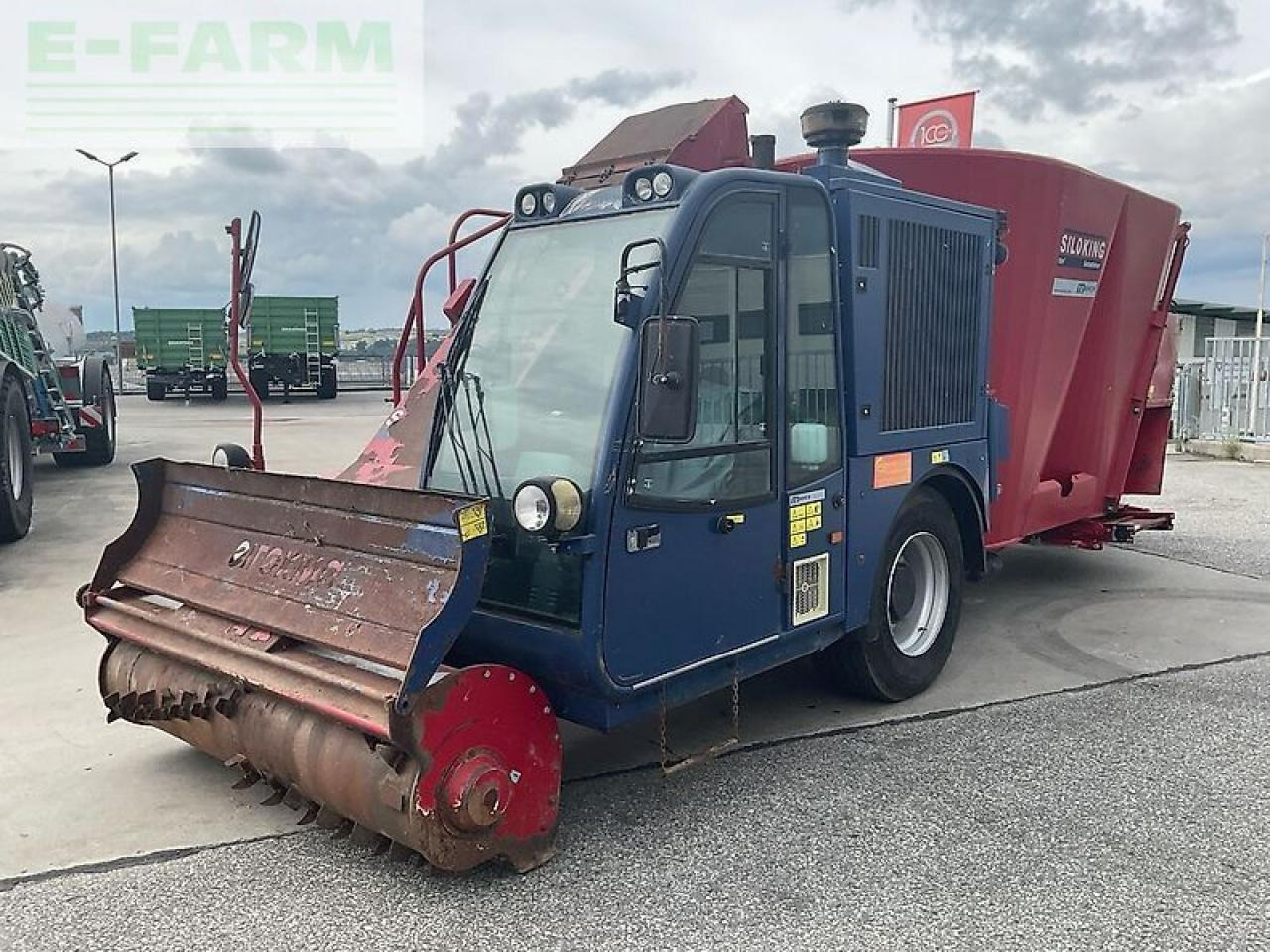 Siloking 16 m³ selbstfahrer - Hayvancılık ekipmanları: fotoğraf 1 Siloking 16 m³ selbstfahrer - Hayvancılık ekipmanları: fotoğraf 1