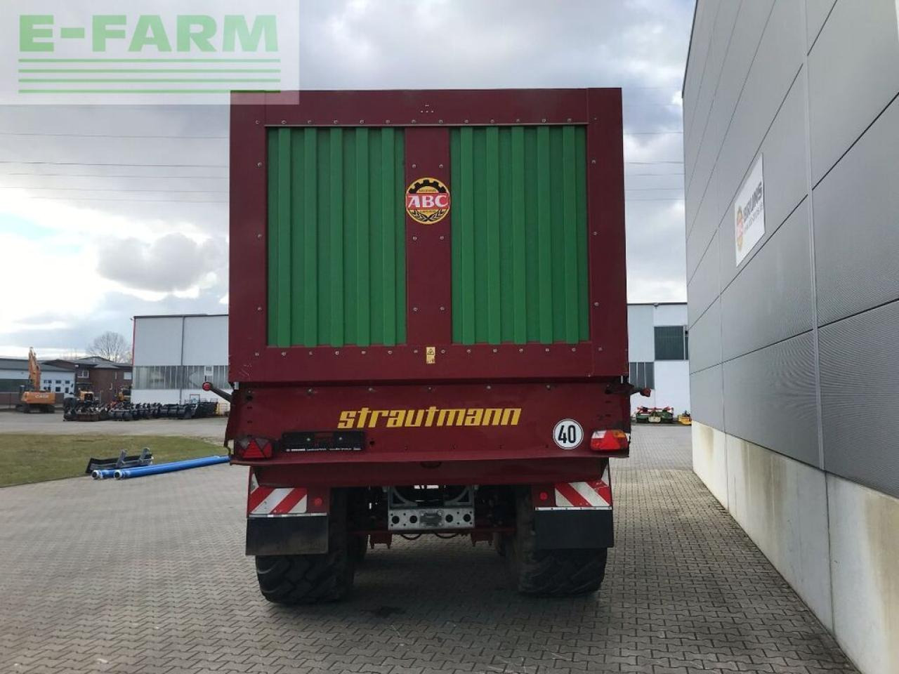 Strautmann giga-trailer 4002 - Traktör römorku: fotoğraf 5 Strautmann giga-trailer 4002 - Traktör römorku: fotoğraf 5