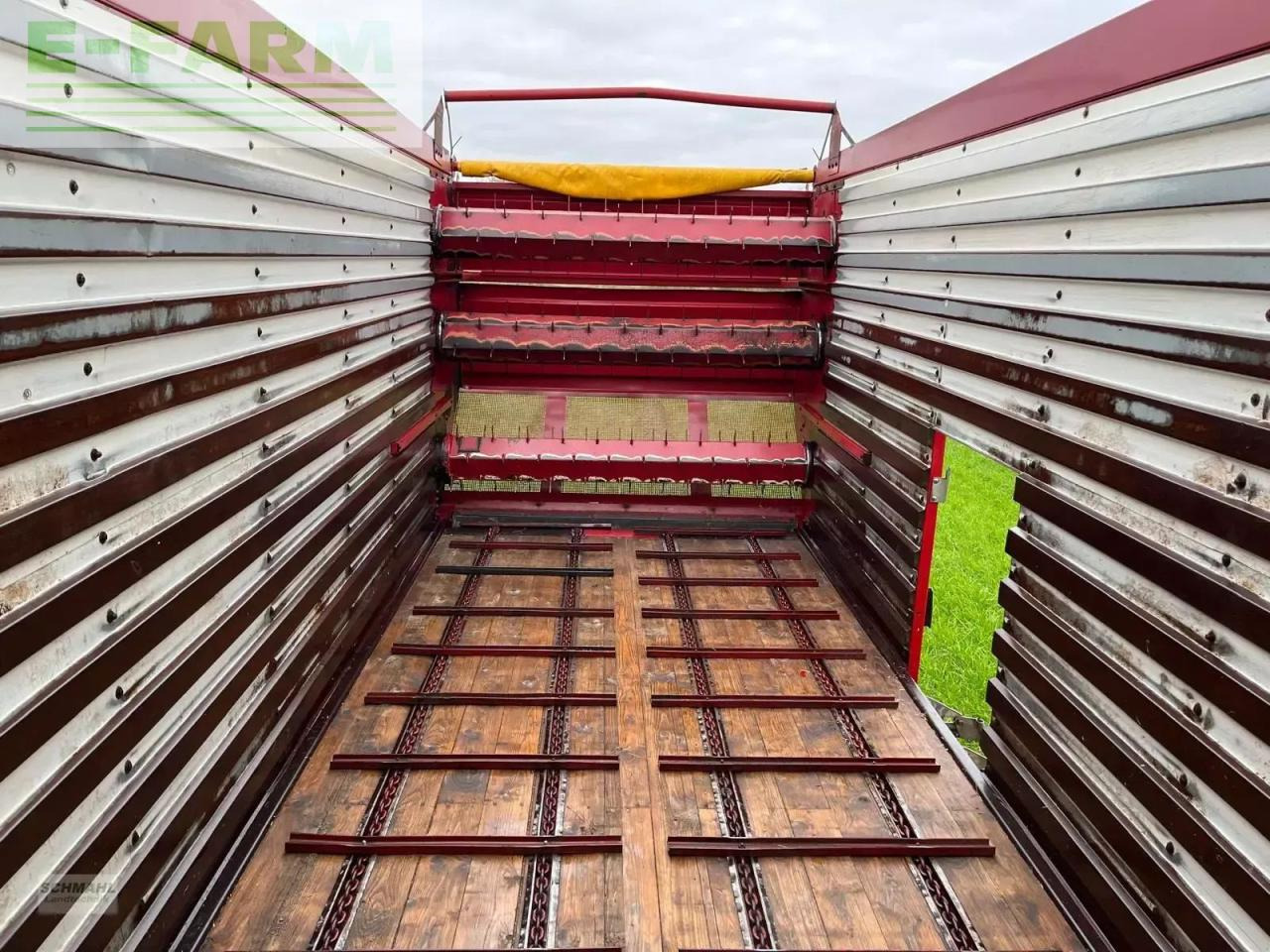 Strautmann giga vitesse 3 do - Silaj römorku: fotoğraf 2 Strautmann giga vitesse 3 do - Silaj römorku: fotoğraf 2