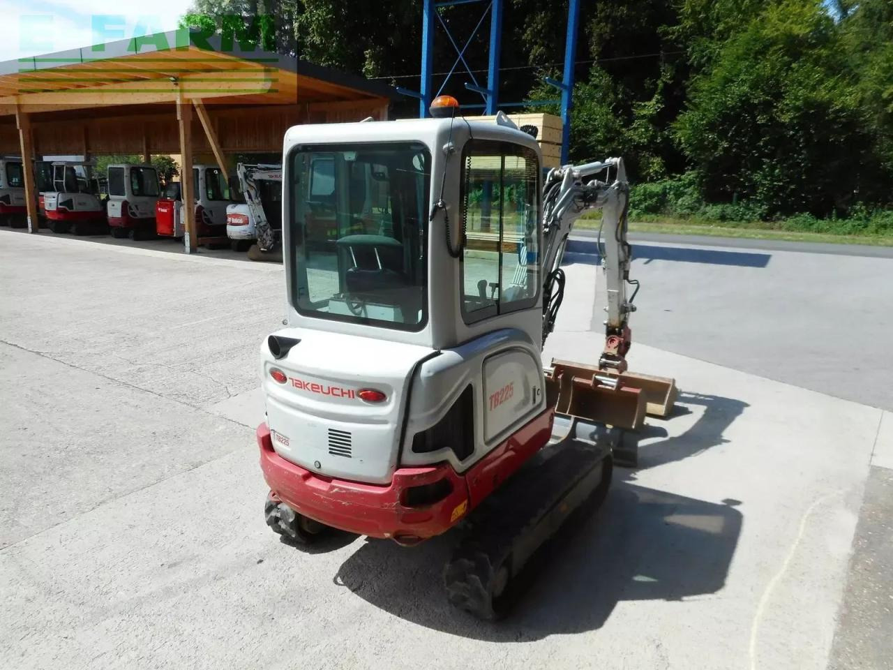 Takeuchi tb 225 mit powertilt + 3 löffel ( 2.400 kg ) - Mini ekskavatör: fotoğraf 4 Takeuchi tb 225 mit powertilt + 3 löffel ( 2.400 kg ) - Mini ekskavatör: fotoğraf 4