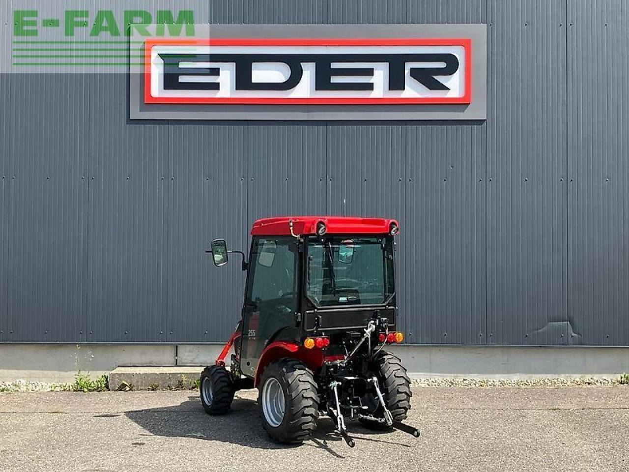 Tym ts 255 nh kabine - Traktör: fotoğraf 3 Tym ts 255 nh kabine - Traktör: fotoğraf 3