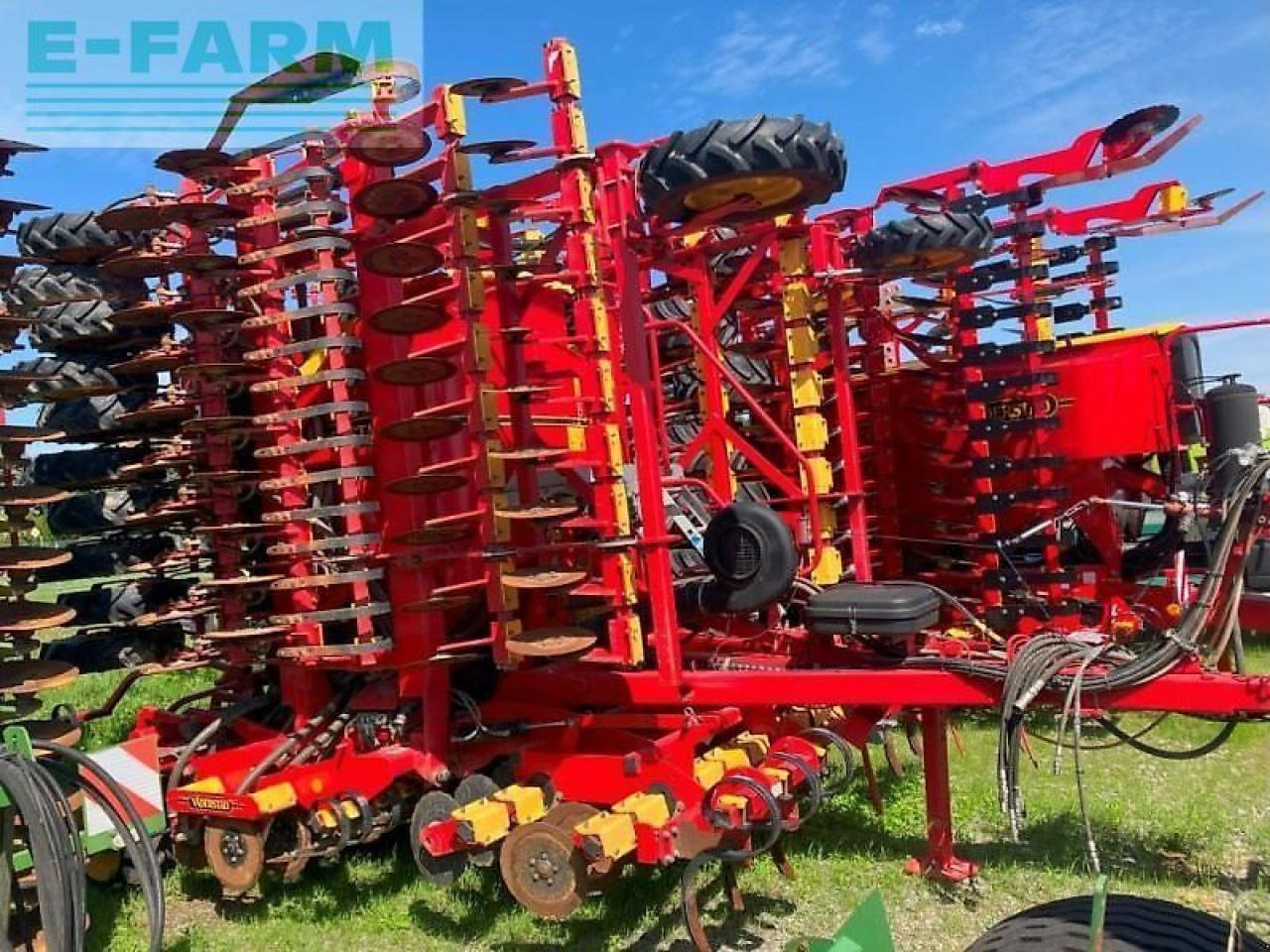 Väderstad gebr. rapid 800s - Ekim makinesi: fotoğraf 1 Väderstad gebr. rapid 800s - Ekim makinesi: fotoğraf 1
