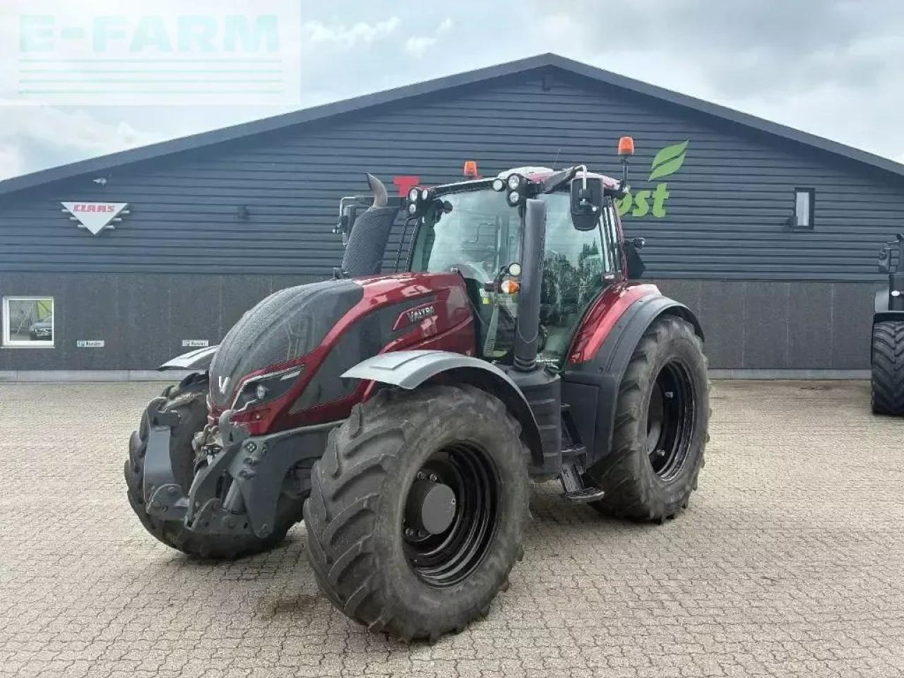 Valtra 254 versus - Traktör: fotoğraf 1 Valtra 254 versus - Traktör: fotoğraf 1