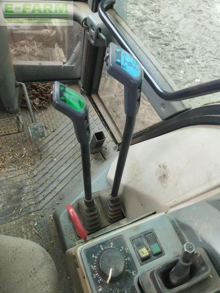 Valtra 8050 hitech HiTech - Traktör: fotoğraf 5 Valtra 8050 hitech HiTech - Traktör: fotoğraf 5