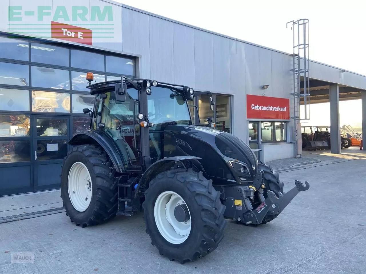 Valtra a 114 - Traktör: fotoğraf 3 Valtra a 114 - Traktör: fotoğraf 3
