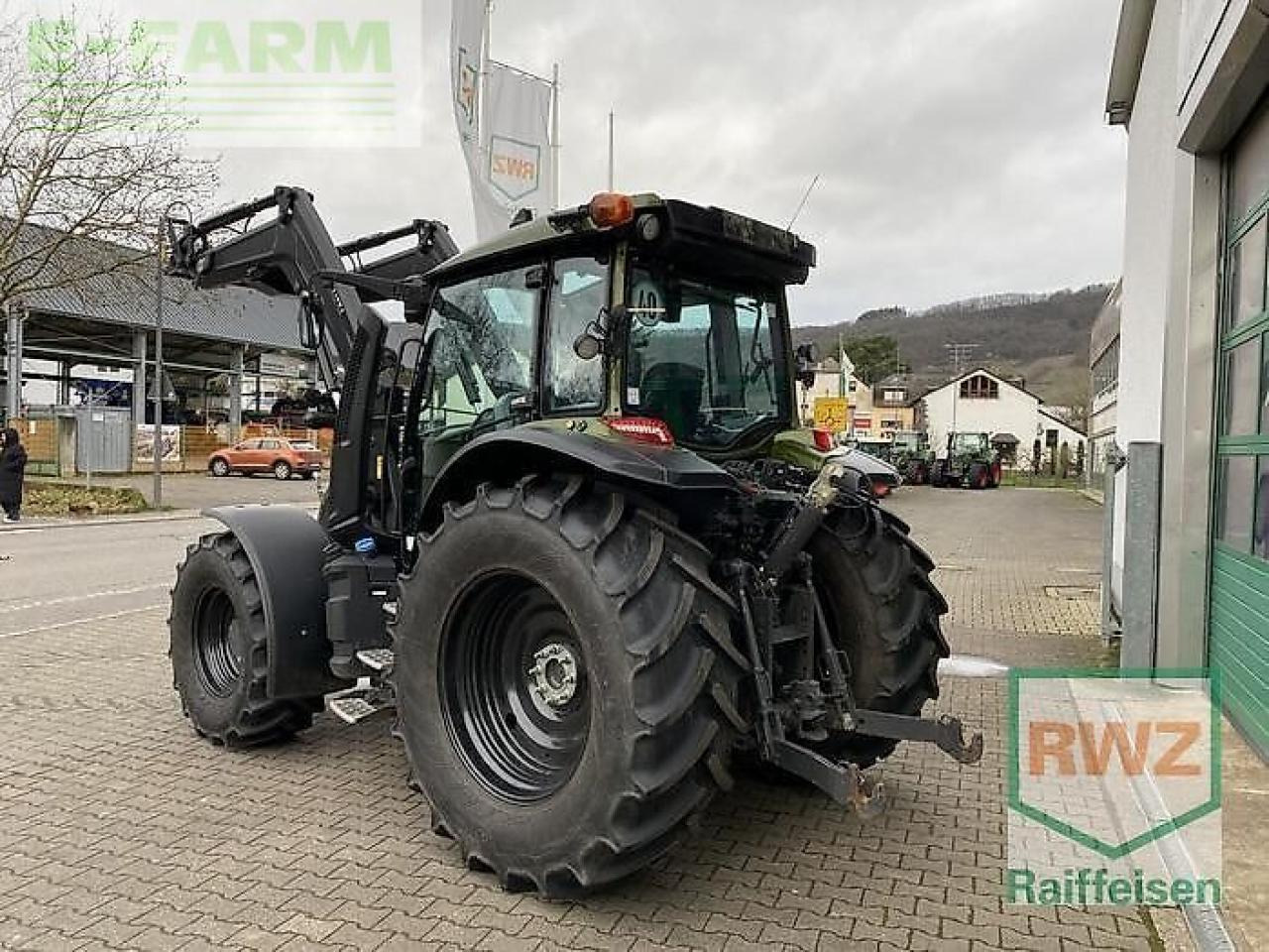 Valtra g135 v schlepper - Traktör: fotoğraf 4 Valtra g135 v schlepper - Traktör: fotoğraf 4