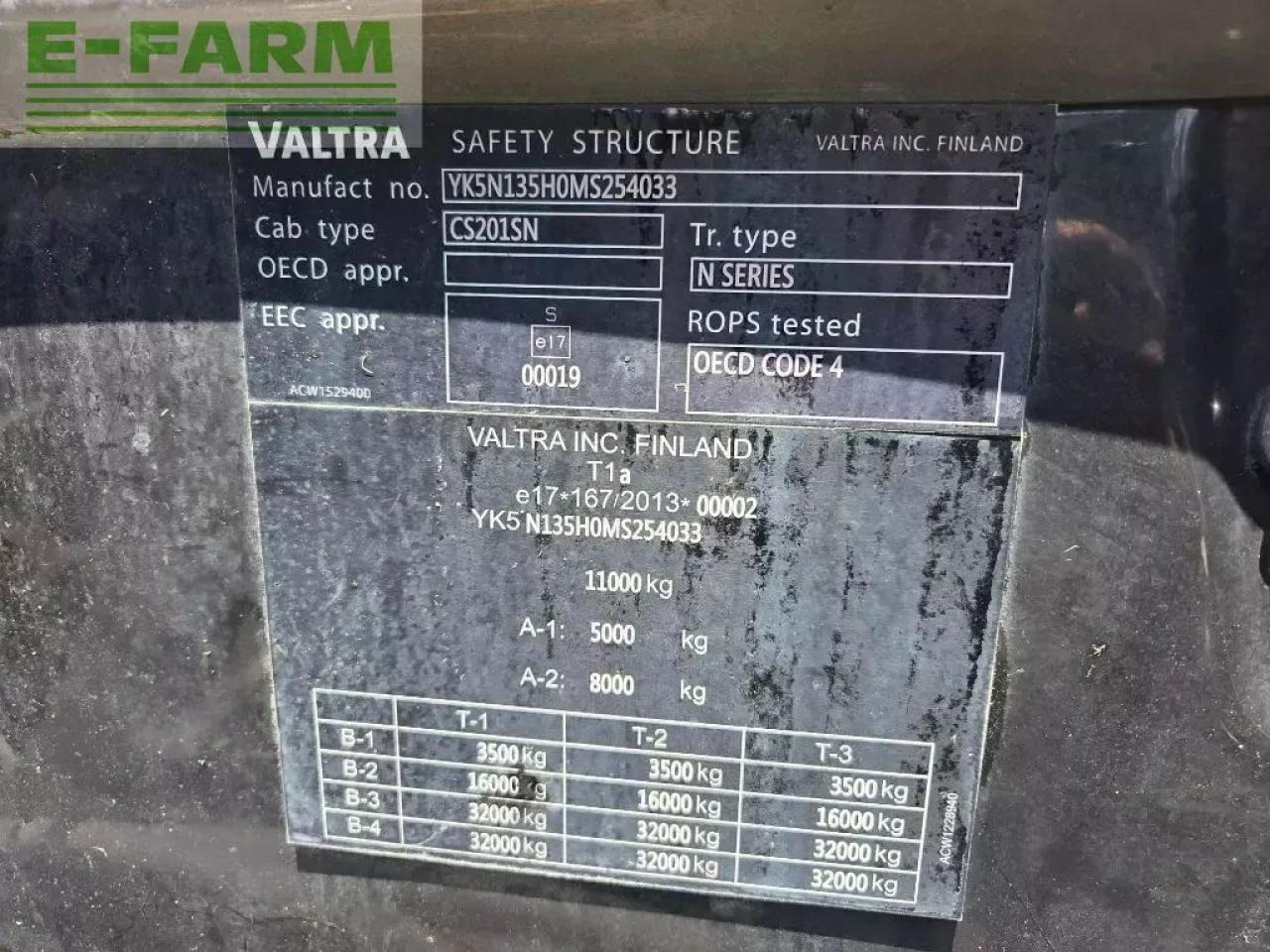 Valtra n135 - Traktör: fotoğraf 2 Valtra n135 - Traktör: fotoğraf 2