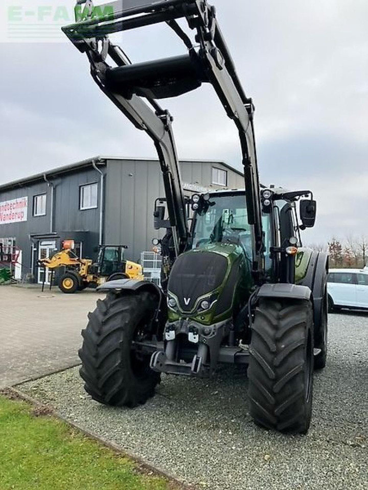 Valtra n155ea - Traktör: fotoğraf 2 Valtra n155ea - Traktör: fotoğraf 2