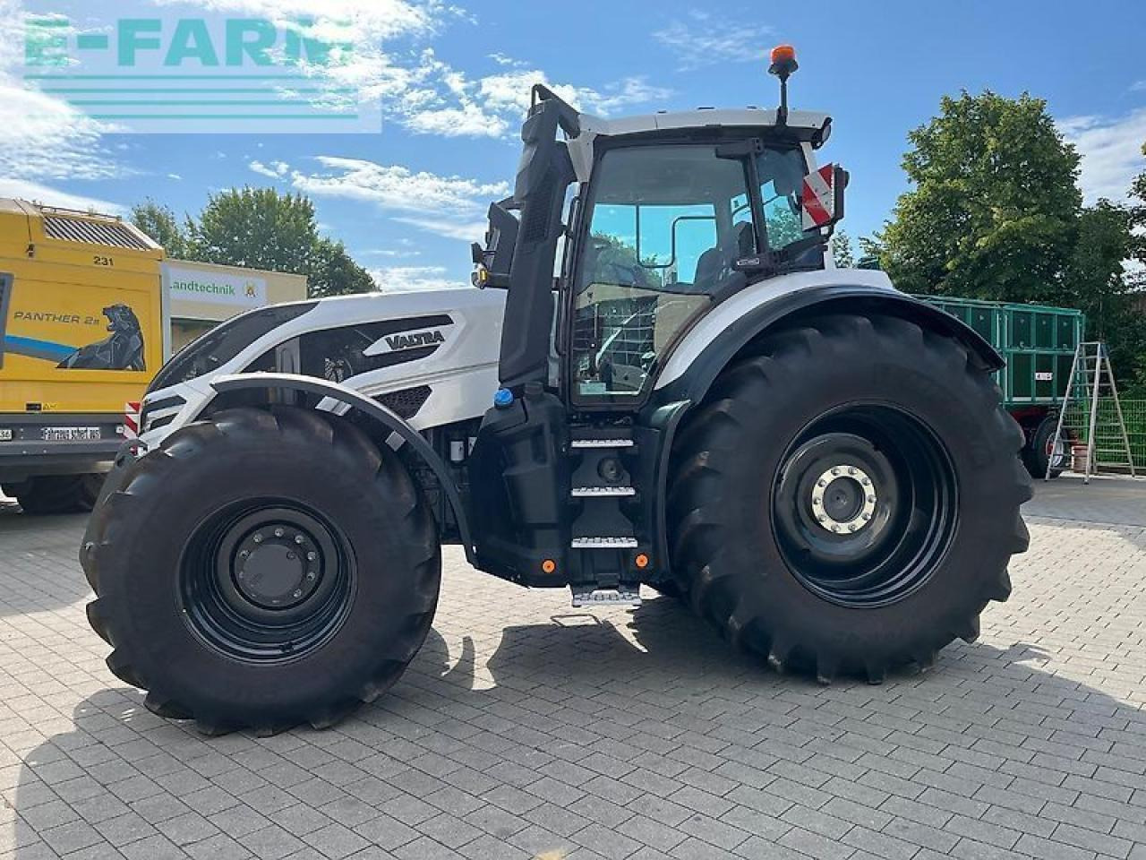 Valtra q245 - Traktör: fotoğraf 2 Valtra q245 - Traktör: fotoğraf 2