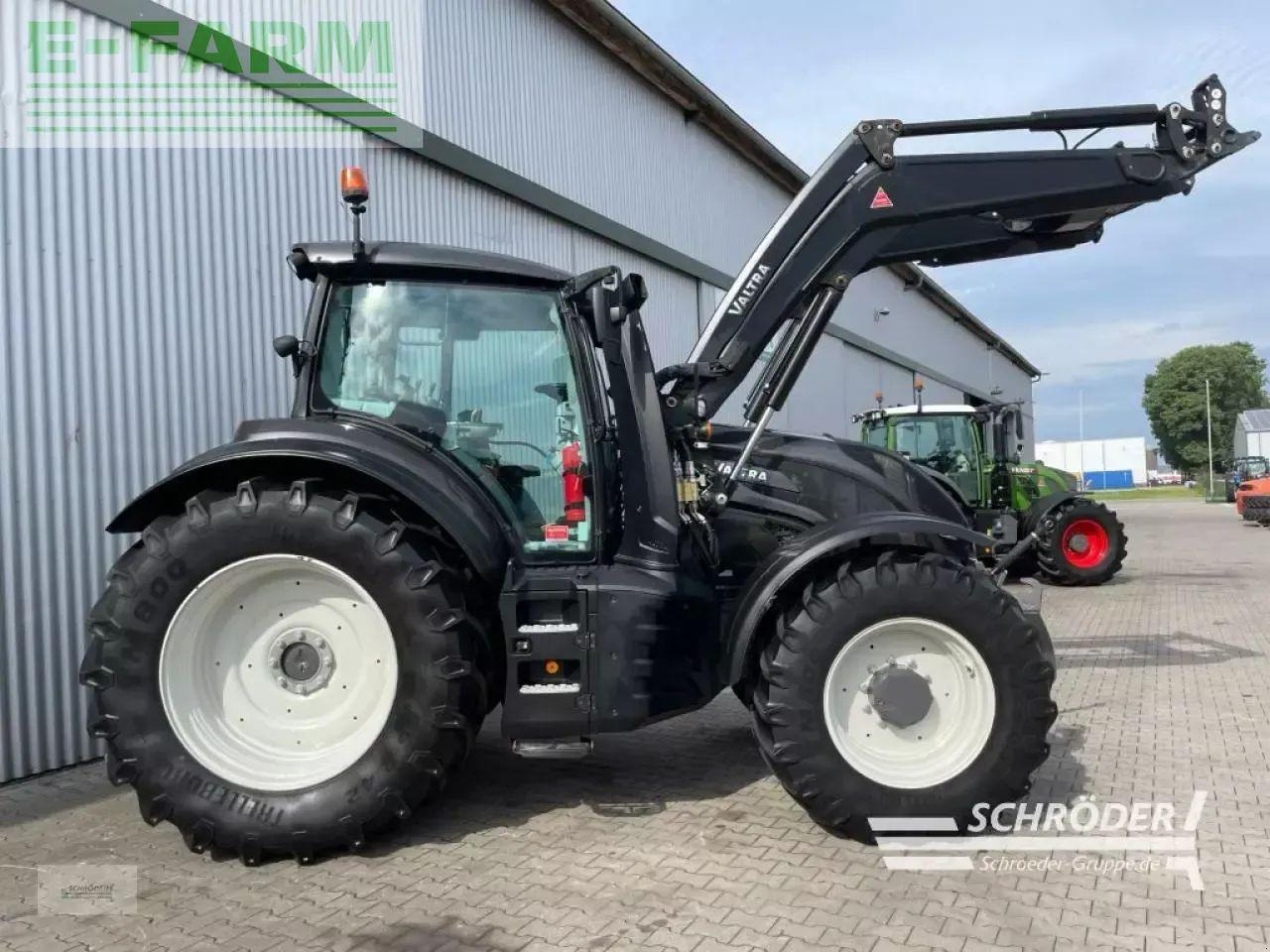 Valtra t 174 ea - Traktör: fotoğraf 2 Valtra t 174 ea - Traktör: fotoğraf 2