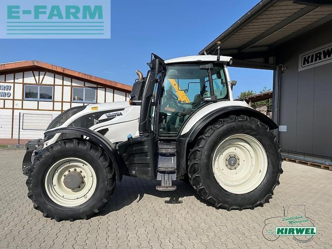 Valtra t 214 direct Direct - Traktör: fotoğraf 3 Valtra t 214 direct Direct - Traktör: fotoğraf 3