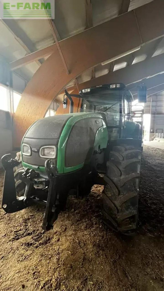 Valtra t120 - Traktör: fotoğraf 1 Valtra t120 - Traktör: fotoğraf 1
