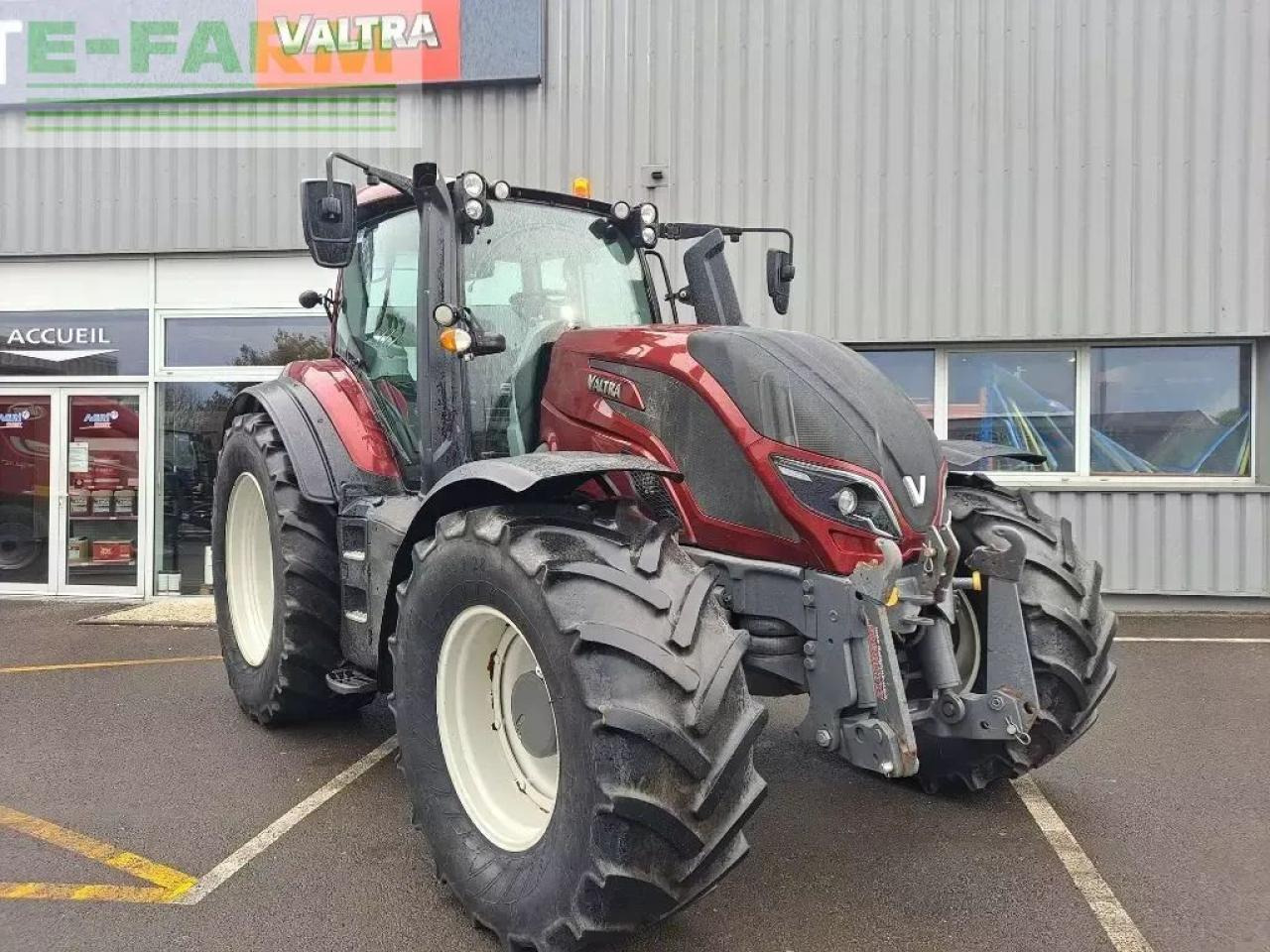 Valtra t214a - Traktör: fotoğraf 1 Valtra t214a - Traktör: fotoğraf 1