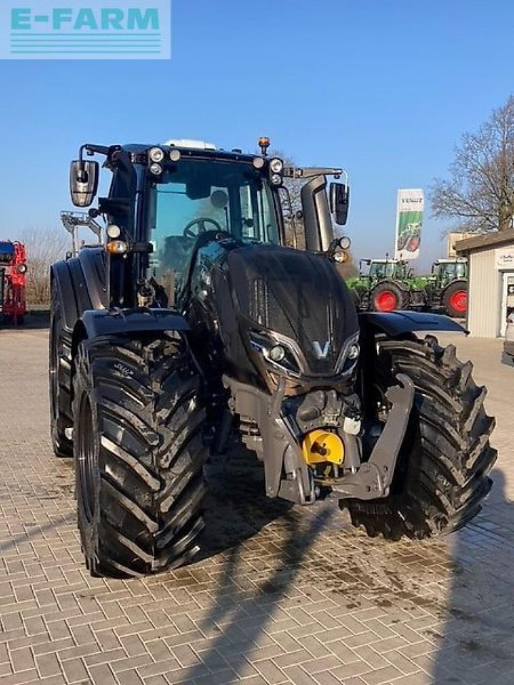Valtra t215a - Traktör: fotoğraf 5 Valtra t215a - Traktör: fotoğraf 5