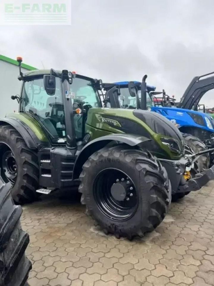 Valtra t215a - Traktör: fotoğraf 1 Valtra t215a - Traktör: fotoğraf 1