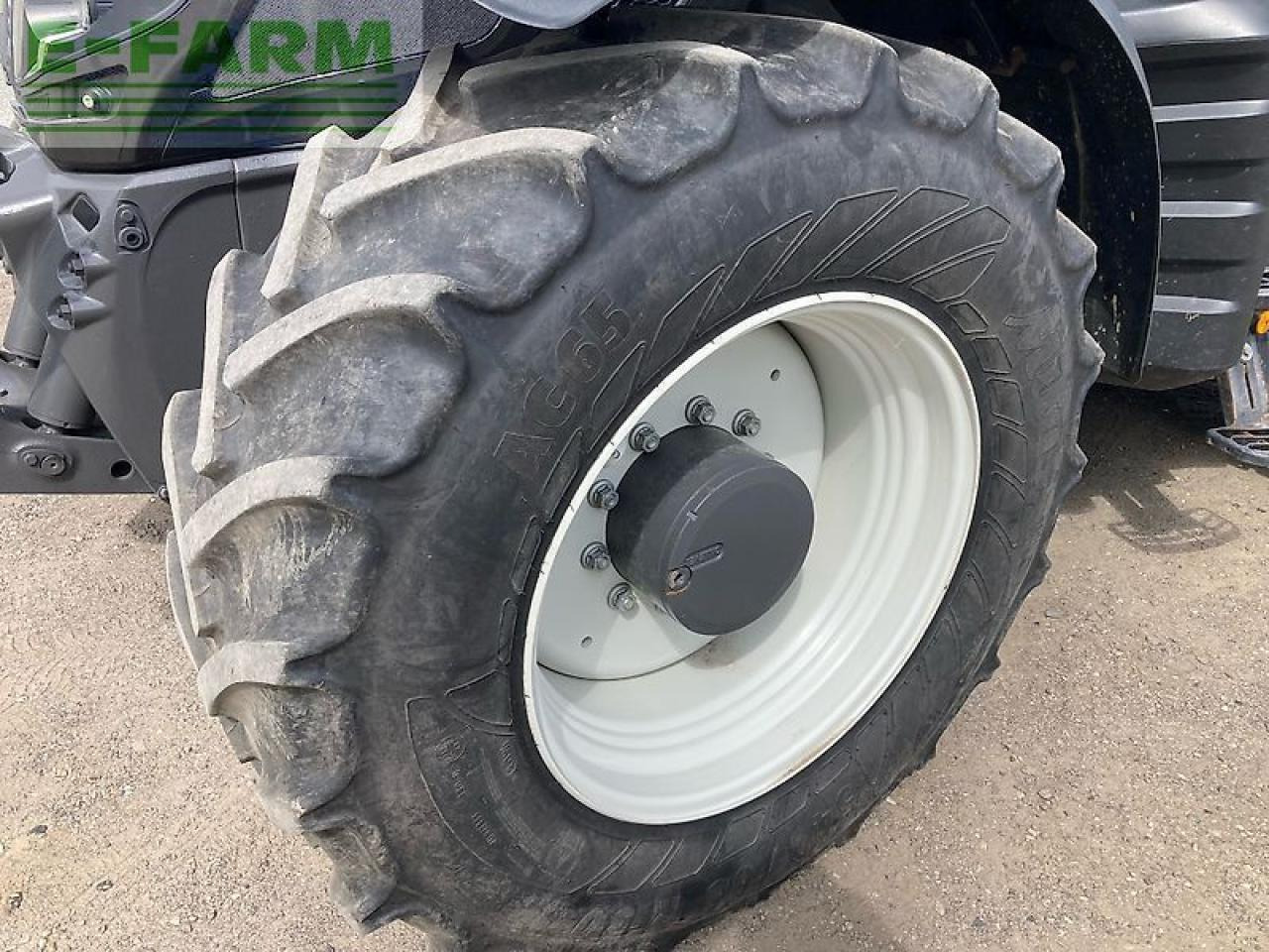 Valtra t254a mr19 - Traktör: fotoğraf 4 Valtra t254a mr19 - Traktör: fotoğraf 4
