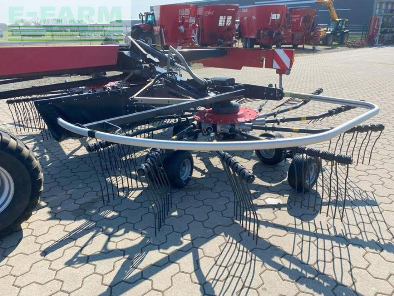 Vicon andex 1304 proline mittelschwader - Ot toplama tırmığı: fotoğraf 5 Vicon andex 1304 proline mittelschwader - Ot toplama tırmığı: fotoğraf 5