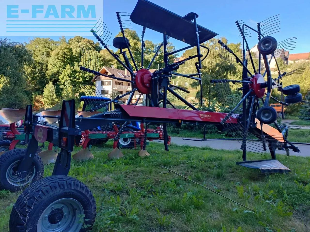 Vicon andex 705 evo zweikreisel-schwader - Ot toplama tırmığı: fotoğraf 2 Vicon andex 705 evo zweikreisel-schwader - Ot toplama tırmığı: fotoğraf 2