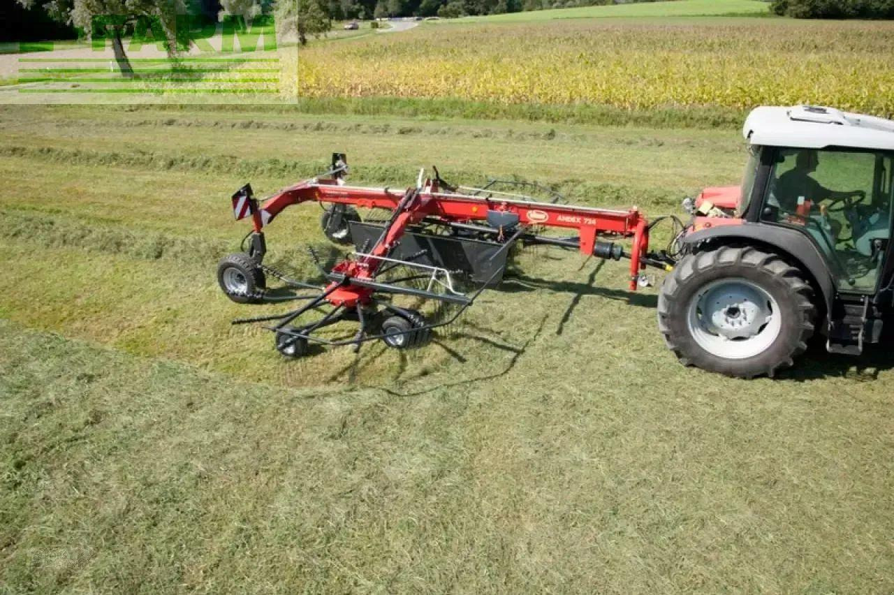 Vicon andex 724 hydro compactline - Ot toplama tırmığı: fotoğraf 1 Vicon andex 724 hydro compactline - Ot toplama tırmığı: fotoğraf 1