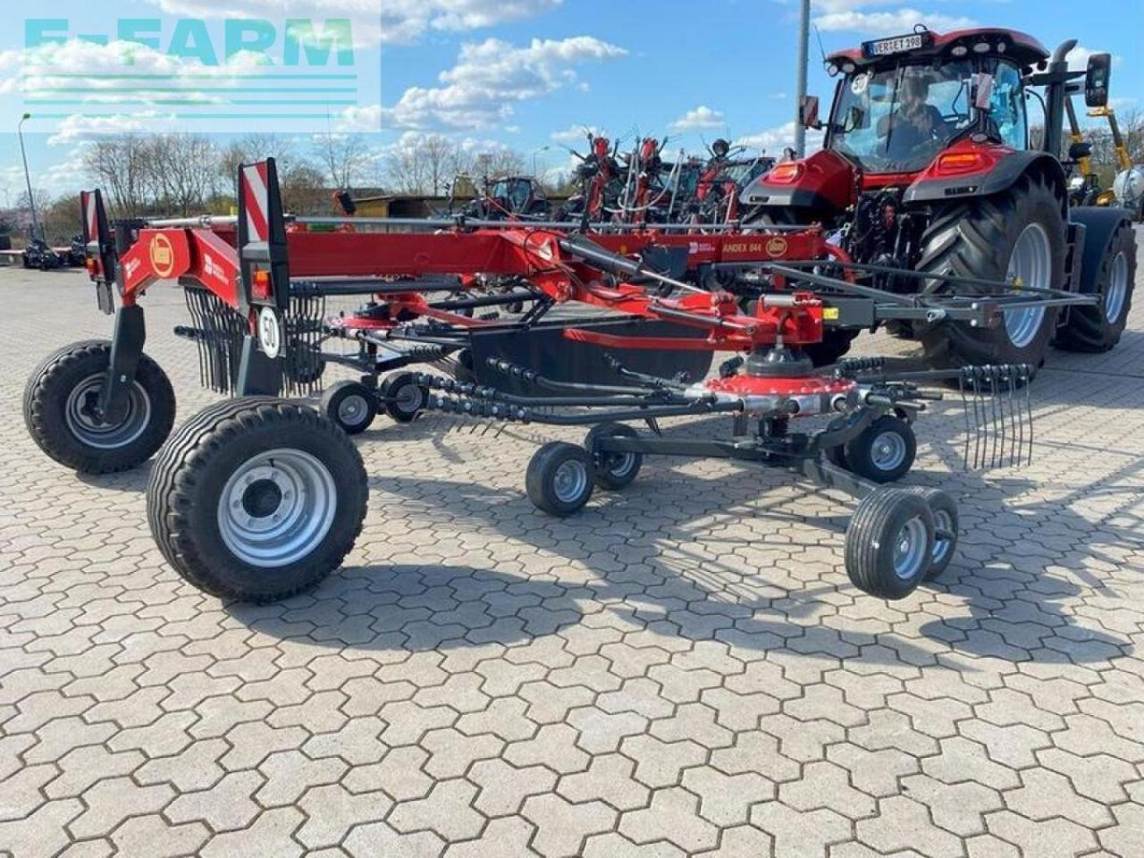 Vicon vicon mittelschwader andex 844 - Ot toplama tırmığı: fotoğraf 4 Vicon vicon mittelschwader andex 844 - Ot toplama tırmığı: fotoğraf 4