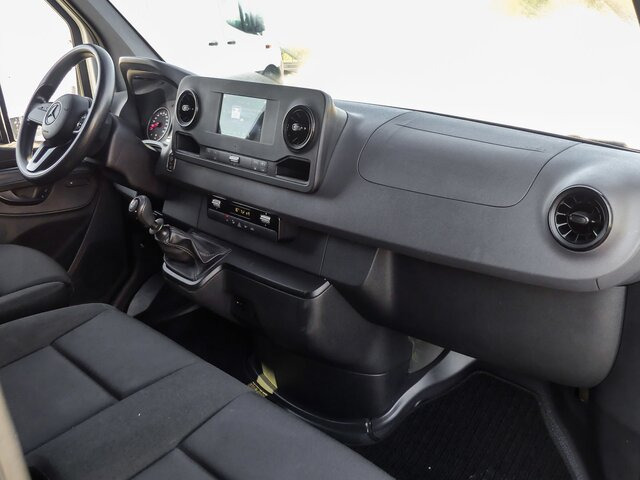 MERCEDES-BENZ Sprinter 214 CDI Kasten,3924,MBUX,Kamera... - Küçük panelvan: fotoğraf 3 MERCEDES-BENZ Sprinter 214 CDI Kasten,3924,MBUX,Kamera... - Küçük panelvan: fotoğraf 3