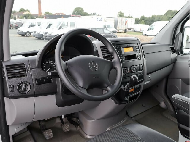 MERCEDES-BENZ Sprinter 316CDI DOKA,Allrad,Klima,AHK,TCO - Tenteli kamyonet, Çift kabin kamyonet: fotoğraf 4 MERCEDES-BENZ Sprinter 316CDI DOKA,Allrad,Klima,AHK,TCO - Tenteli kamyonet, Çift kabin kamyonet: fotoğraf 4