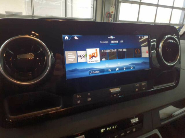 MERCEDES-BENZ Sprinter 317 CDI Maxi Kombi Tourer,9Sitze,9GTr.... - Minibüs, Minivan: fotoğraf 4 MERCEDES-BENZ Sprinter 317 CDI Maxi Kombi Tourer,9Sitze,9GTr.... - Minibüs, Minivan: fotoğraf 4