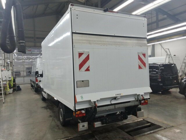 Kapalı kasa kamyonet MERCEDES-BENZ Sprinter317CDI Maxi Koffer,LBW,Klima,Kamera: fotoğraf 14
