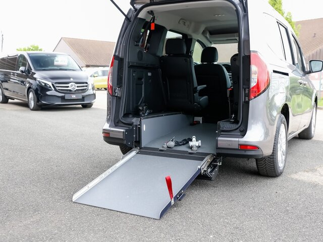 Minivan MERCEDES-BENZ T 180 Progressive,AMF Rollstuhlrampe,LED,Navi: fotoğraf 18
