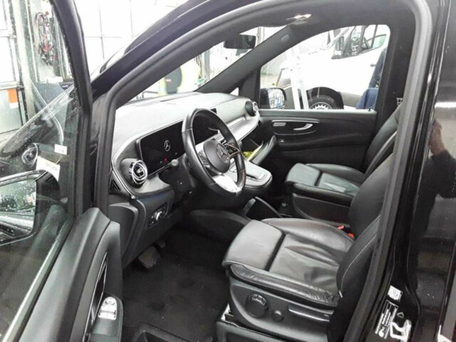 MERCEDES-BENZ V 300 Avantgarde Extralang,2xSchiebetür elektr.... - Minivan: fotoğraf 2 MERCEDES-BENZ V 300 Avantgarde Extralang,2xSchiebetür elektr.... - Minivan: fotoğraf 2