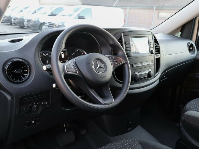 MERCEDES-BENZ Vito 114 TourerPro,Extralang,8Sitzer,Automatik... - Minivan: fotoğraf 5 MERCEDES-BENZ Vito 114 TourerPro,Extralang,8Sitzer,Automatik... - Minivan: fotoğraf 5