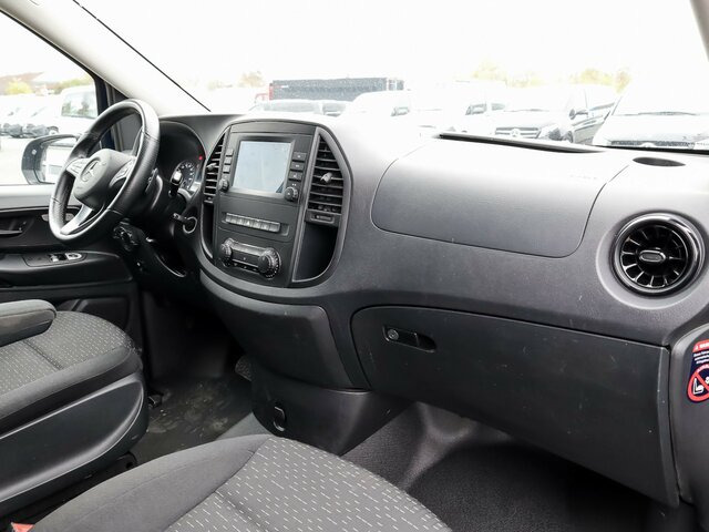 MERCEDES-BENZ Vito 114 TourerPro,lang,Automatik,8Sitze,Kamera... - Minibüs, Minivan: fotoğraf 4 MERCEDES-BENZ Vito 114 TourerPro,lang,Automatik,8Sitze,Kamera... - Minibüs, Minivan: fotoğraf 4