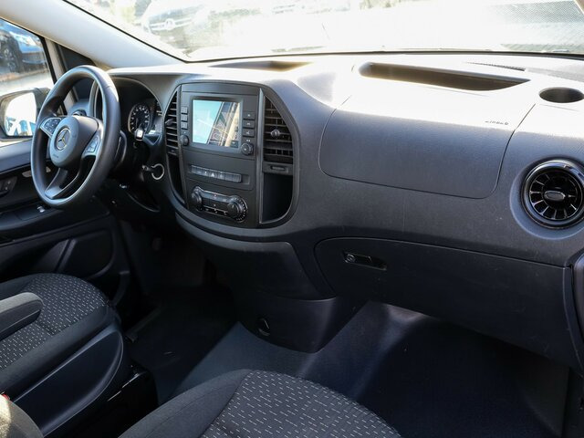 MERCEDES-BENZ Vito 114 TourerPro,lang,Automatik,8Sitze,Kamera... - Minibüs, Minivan: fotoğraf 4 MERCEDES-BENZ Vito 114 TourerPro,lang,Automatik,8Sitze,Kamera... - Minibüs, Minivan: fotoğraf 4