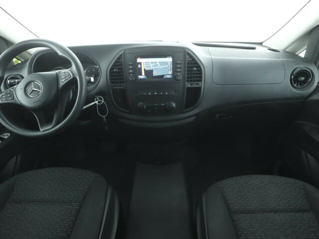 MERCEDES-BENZ Vito 114 TourerPro,lang,Automatik,8Sitze,Kamera... - Minivan: fotoğraf 2 MERCEDES-BENZ Vito 114 TourerPro,lang,Automatik,8Sitze,Kamera... - Minivan: fotoğraf 2