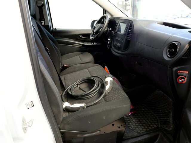 Küçük panelvan, Elektrikli kamyonet MERCEDES-BENZ eVito 111 KA,lang,Rückfahrkamera,Klima...: fotoğraf 13 Küçük panelvan, Elektrikli kamyonet MERCEDES-BENZ eVito 111 KA,lang,Rückfahrkamera,Klima...: fotoğraf 13