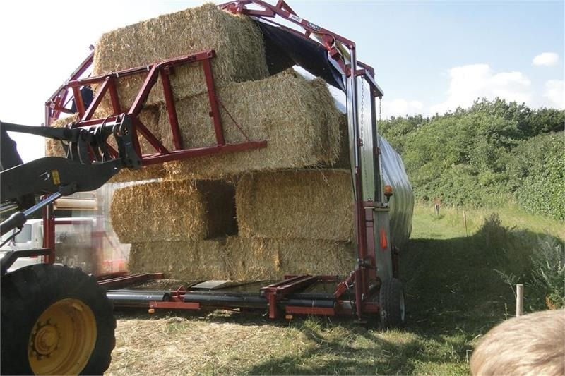 Pomi Wrap 7 - Silaj paketleme makinesi: fotoğraf 2 Pomi Wrap 7 - Silaj paketleme makinesi: fotoğraf 2