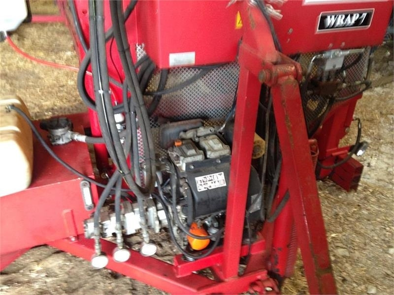 Pomi Wrap 7 - Silaj paketleme makinesi: fotoğraf 2 Pomi Wrap 7 - Silaj paketleme makinesi: fotoğraf 2