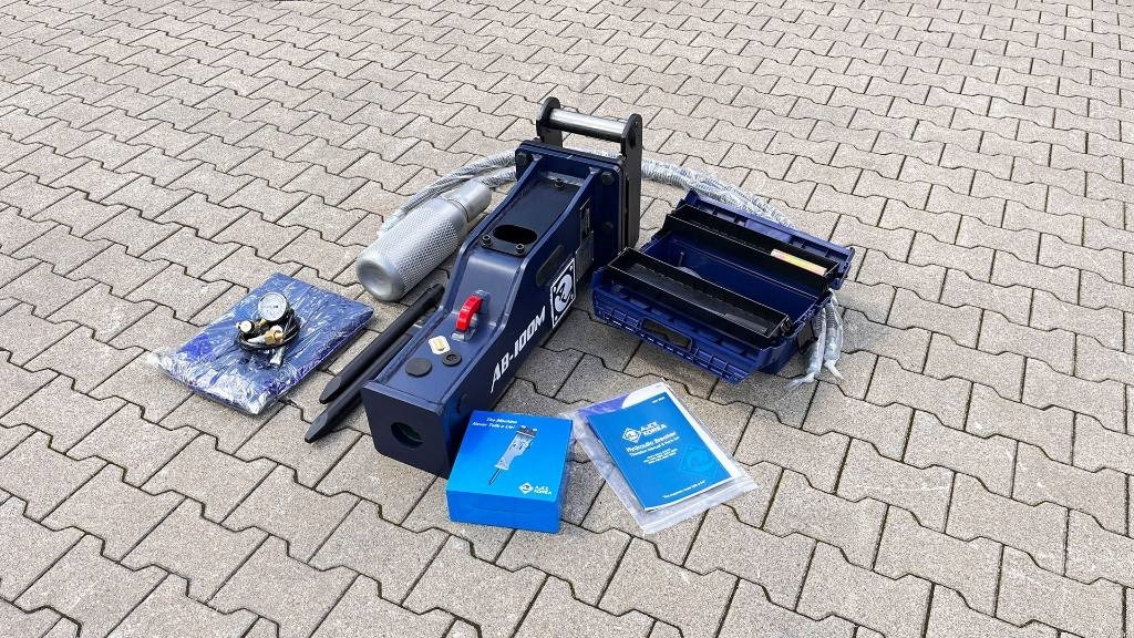 Hydraulikhammer AJCE 100M für MS03 - Hidrolik kırıcı - İş makinaları: fotoğraf 1 Hydraulikhammer AJCE 100M für MS03 - Hidrolik kırıcı - İş makinaları: fotoğraf 1