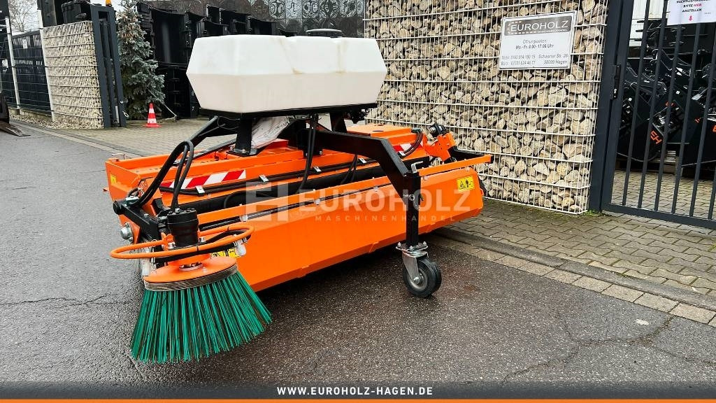 Kehrmaschine ZM2000 mit Seitenbesen - Yol süpürme fırça - Atık toplama taşıt/ Özel amaçlı taşıt: fotoğraf 5 Kehrmaschine ZM2000 mit Seitenbesen - Yol süpürme fırça - Atık toplama taşıt/ Özel amaçlı taşıt: fotoğraf 5