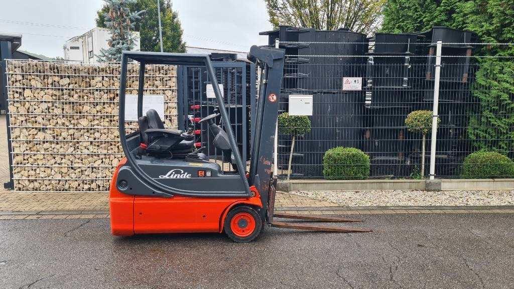 Linde E 14-02, Tripplex bis 4,5 m, Hubkraft 1.400 kg - Elektrikli forklift: fotoğraf 3 Linde E 14-02, Tripplex bis 4,5 m, Hubkraft 1.400 kg - Elektrikli forklift: fotoğraf 3