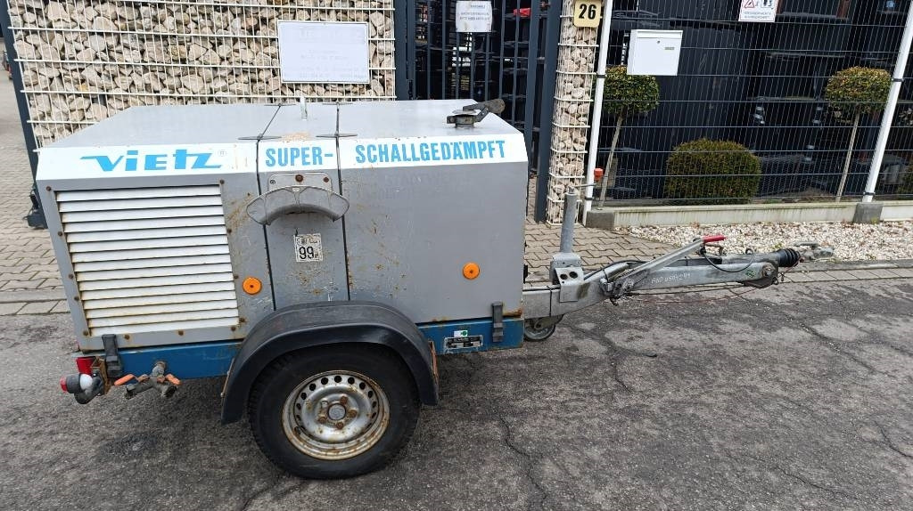 Vietz Baukompressor Arcobil 1, Stromaggregat Deutz-Motor - Hava kompresörü: fotoğraf 1 Vietz Baukompressor Arcobil 1, Stromaggregat Deutz-Motor - Hava kompresörü: fotoğraf 1