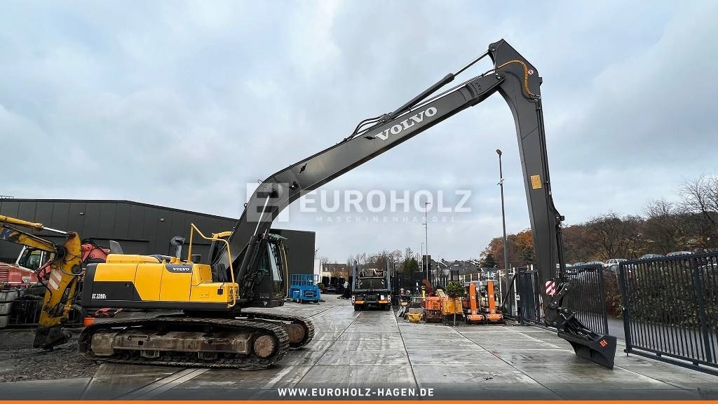 Volvo EC 220, Kettenbagger mit Long Reach, Kamera, Klima - Paletli ekskavatör: fotoğraf 1 Volvo EC 220, Kettenbagger mit Long Reach, Kamera, Klima - Paletli ekskavatör: fotoğraf 1