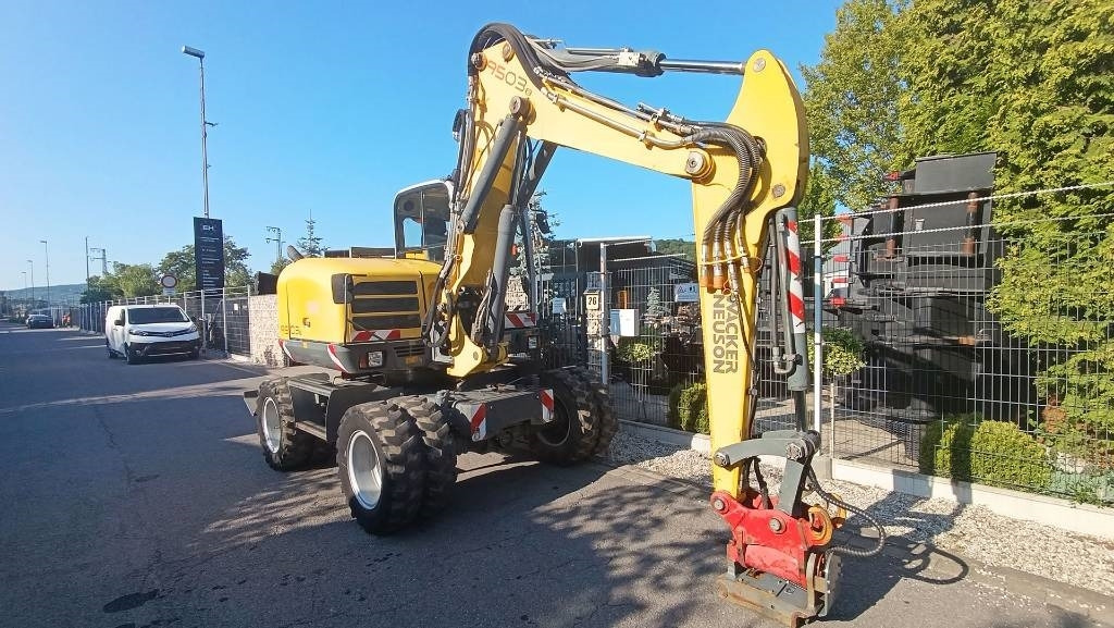 Tekerlekli ekskavatör Wacker Neuson 9503 Bagger Powertilt, SW Martin, Verstellausleger: fotoğraf 9