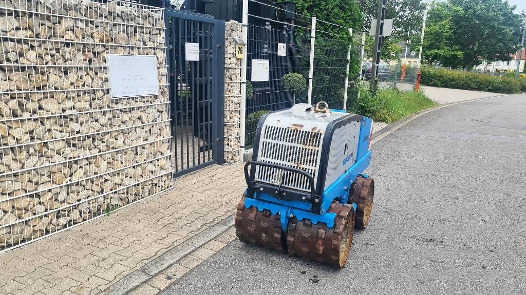 Weber TRC 86, Grabenwalze mit Fernbedienung, nur 101 Bh - Titreşimli kompaktör: fotoğraf 4 Weber TRC 86, Grabenwalze mit Fernbedienung, nur 101 Bh - Titreşimli kompaktör: fotoğraf 4